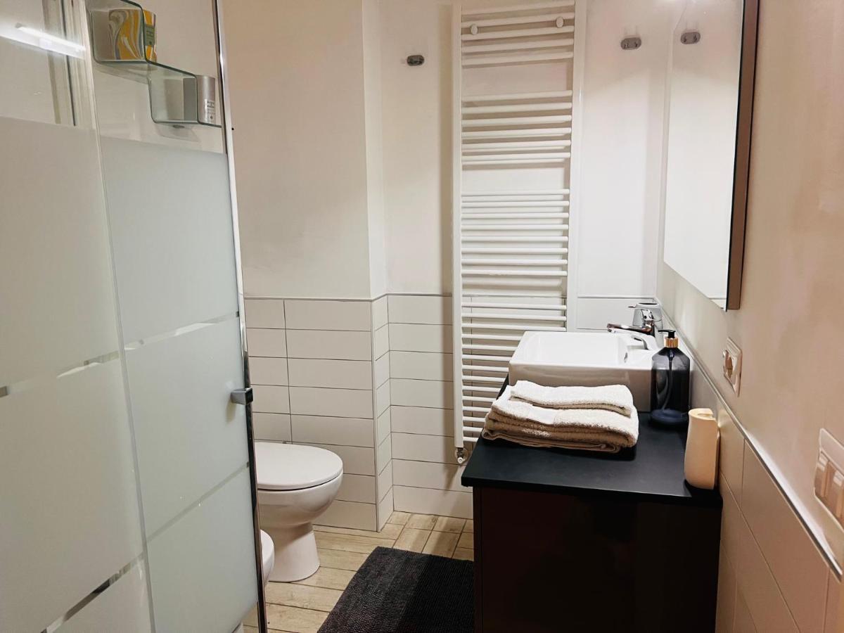 Roma Suite Trastevere Railway Station Esterno foto
